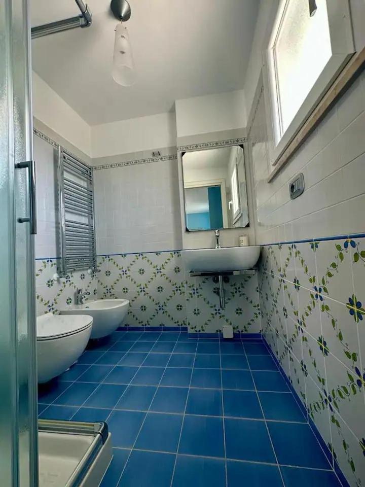 Sigis House - Independent Apartment Sea View フィウミチーノ エクステリア 写真