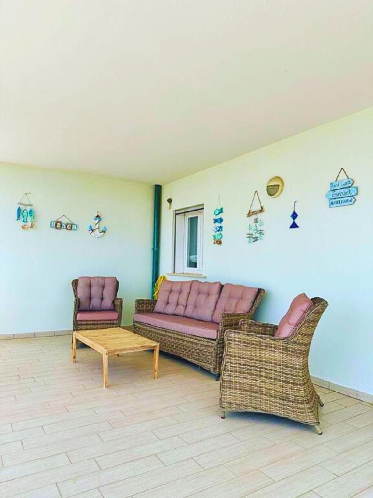 Sigis House - Independent Apartment Sea View フィウミチーノ エクステリア 写真